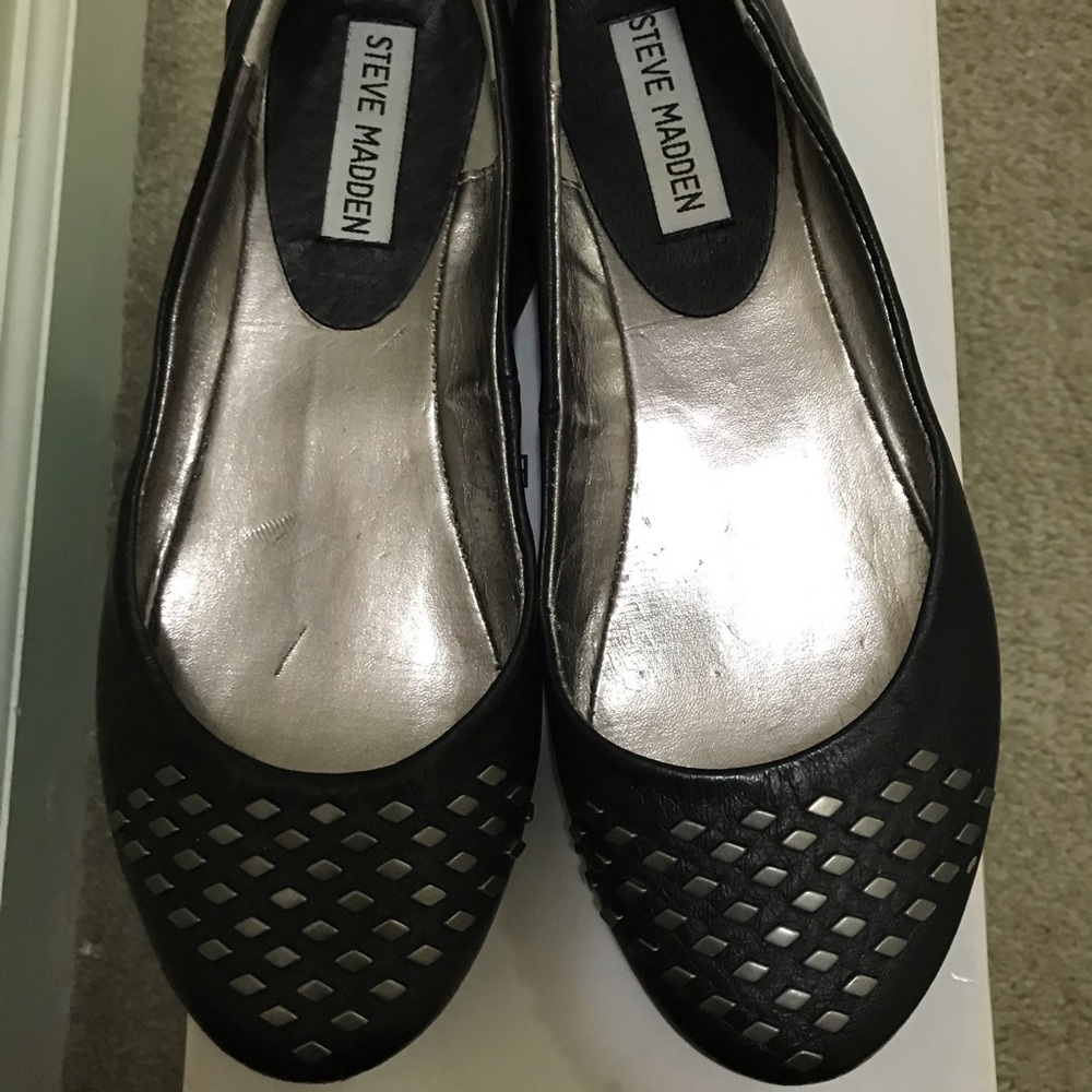 Steven Madden flats - Picture 2 of 4